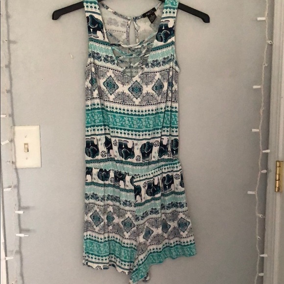Romper - Picture 1 of 2